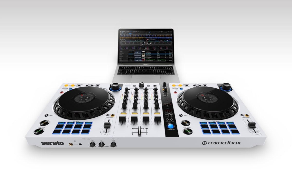 Pioneer DJから4ch DJコントローラー「DDJ-FLX6」のマットホワイト 