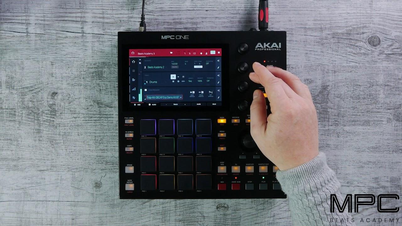 AKAIがコンパクトながら1台で音楽制作できるMPCシリーズ最新機『MPC 